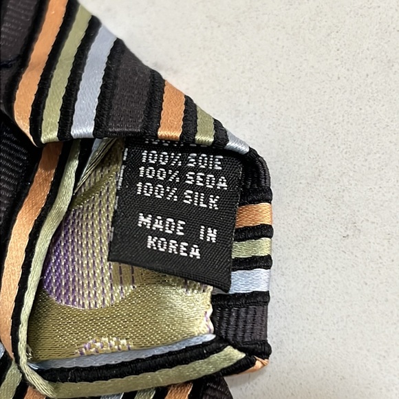 Men’s Neck Tie Excellent Condition - Picture 3 of 7